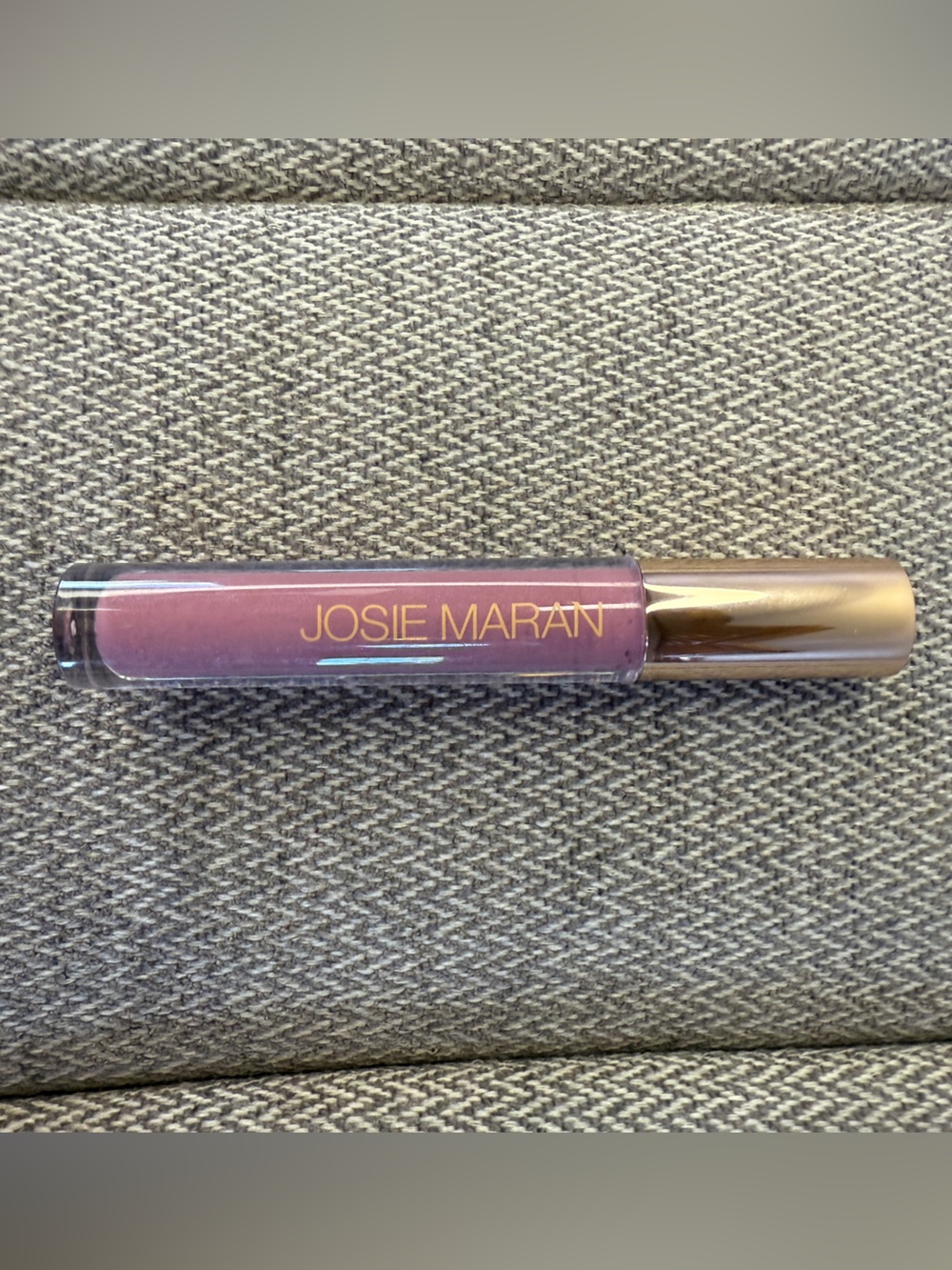 Josie Maran Lip Gloss in Pink Bloom, Argan Natural Volume - Picture 11 of 12